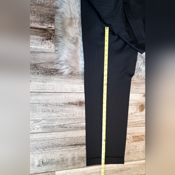 Hart Schaffner Marx Chicago Pinstripe Black Men's Suit Jacket: 44R Pants: 36 - Picture 9 of 16